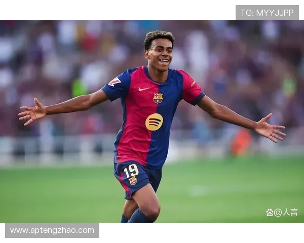 足球球星官方网站下载专区，畅享最新资讯与专属资源